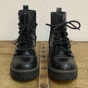 No Boundaries Black Combat Boots Lug Sole Womens Size 6